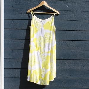 Cupcakes and Cashmere Dayen Floral Dress